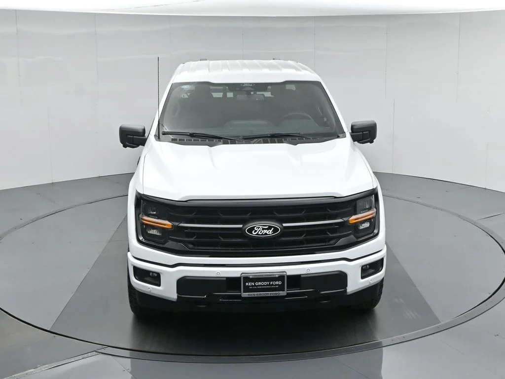 New 2026 Oxford White Ford XLT image 39
