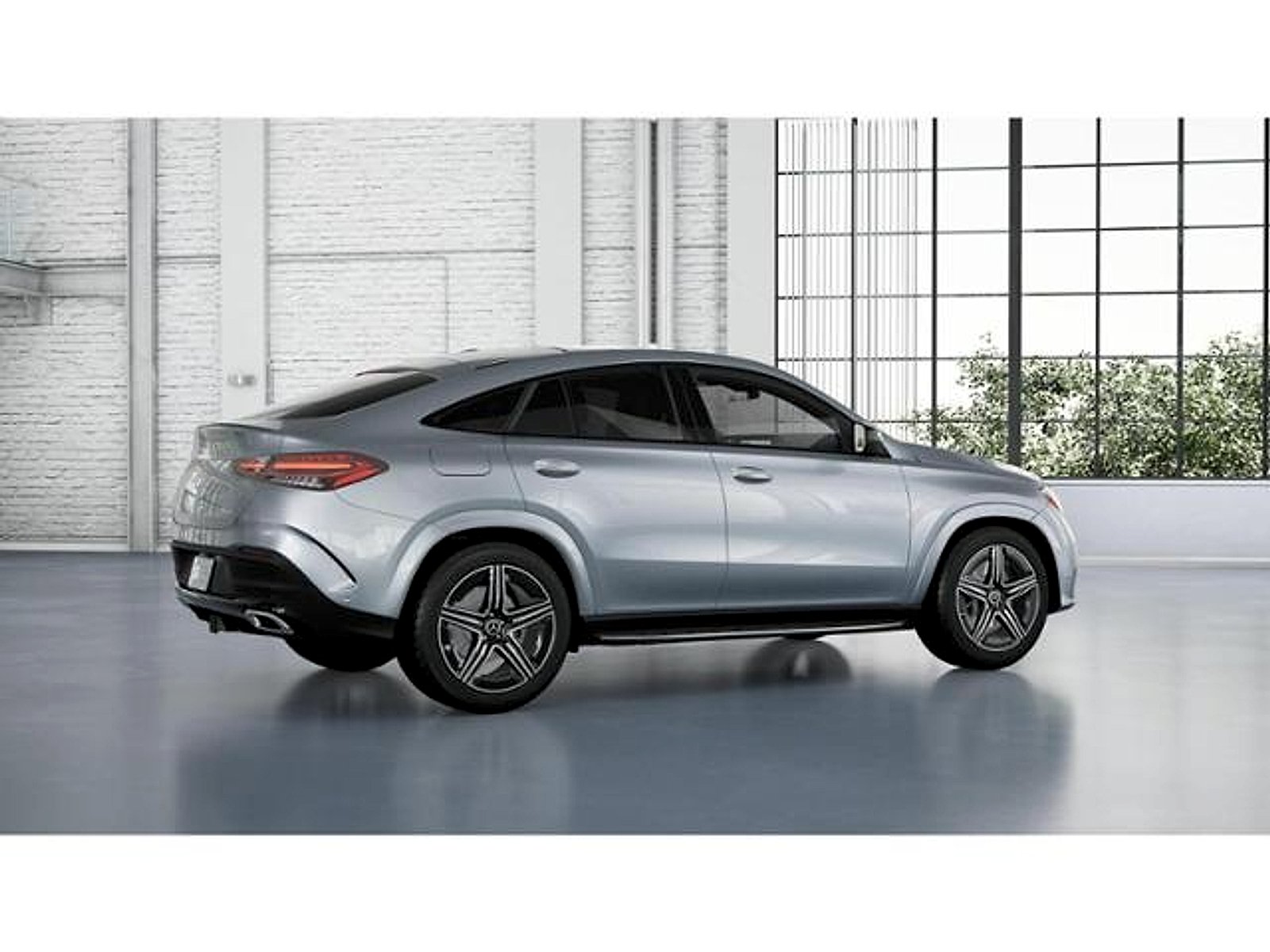 Used 2025 Cirrus Silver Metallic Mercedes-Benz 4MATIC® image 18