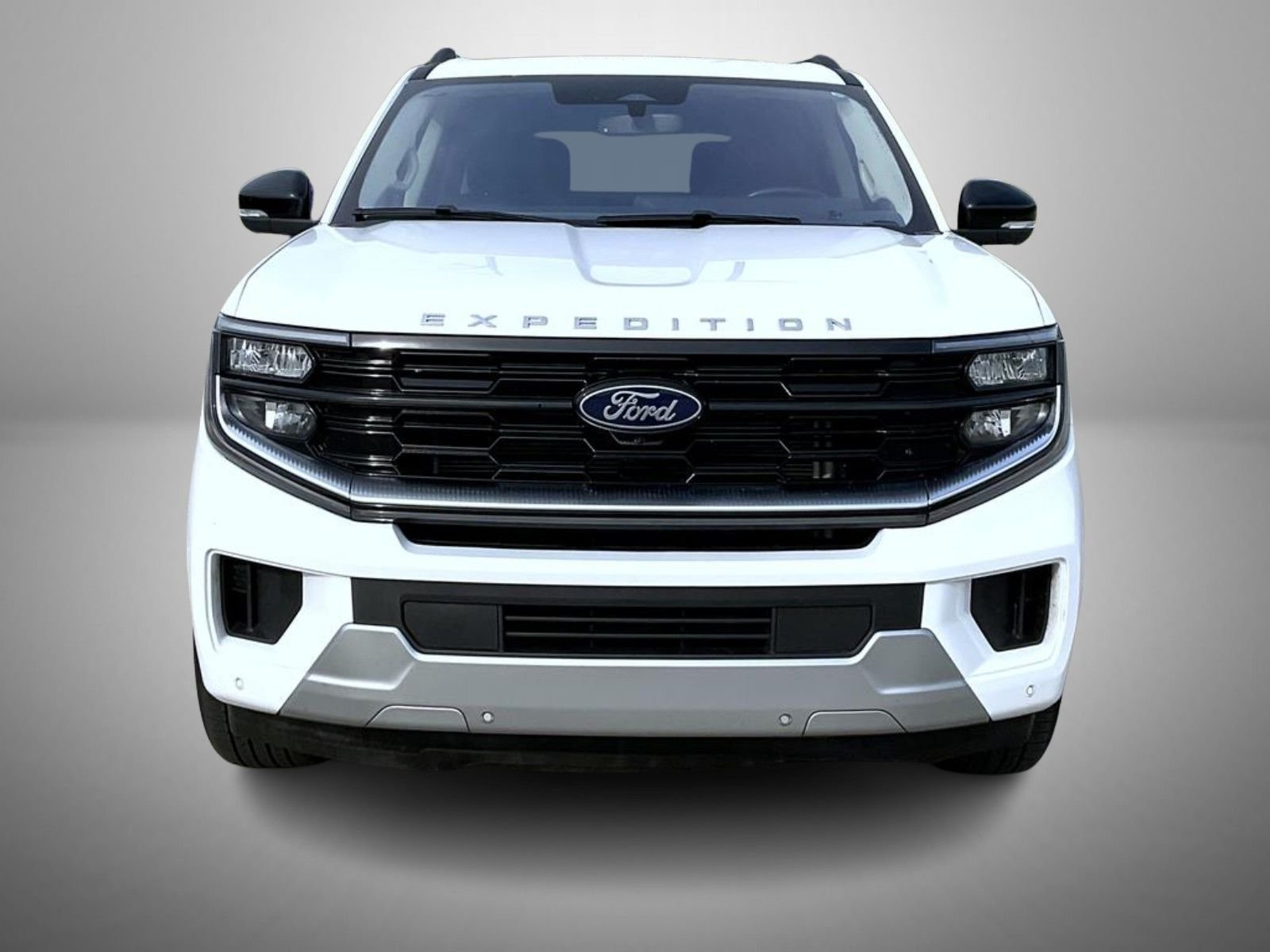 Used 2025 White Ford Platinum image 2