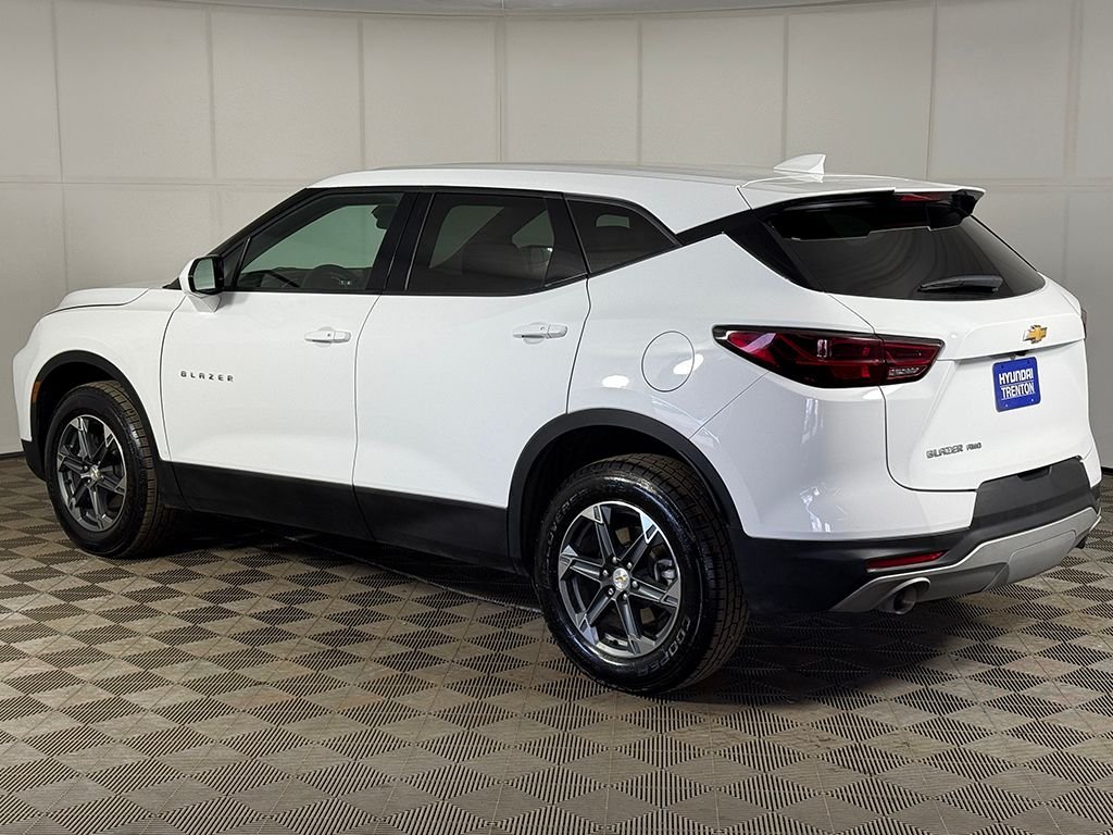 2025 Chevrolet Blazer 2LT - Photo 7