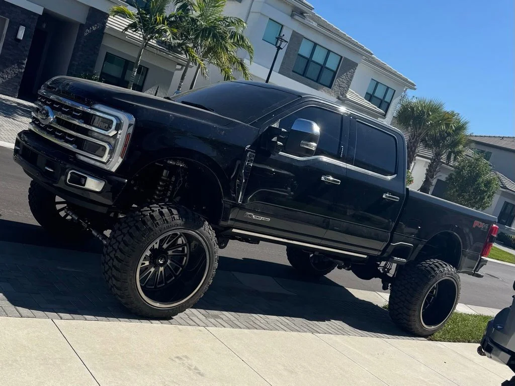 Used 2024 Black Metallic Ford Platinum image 29