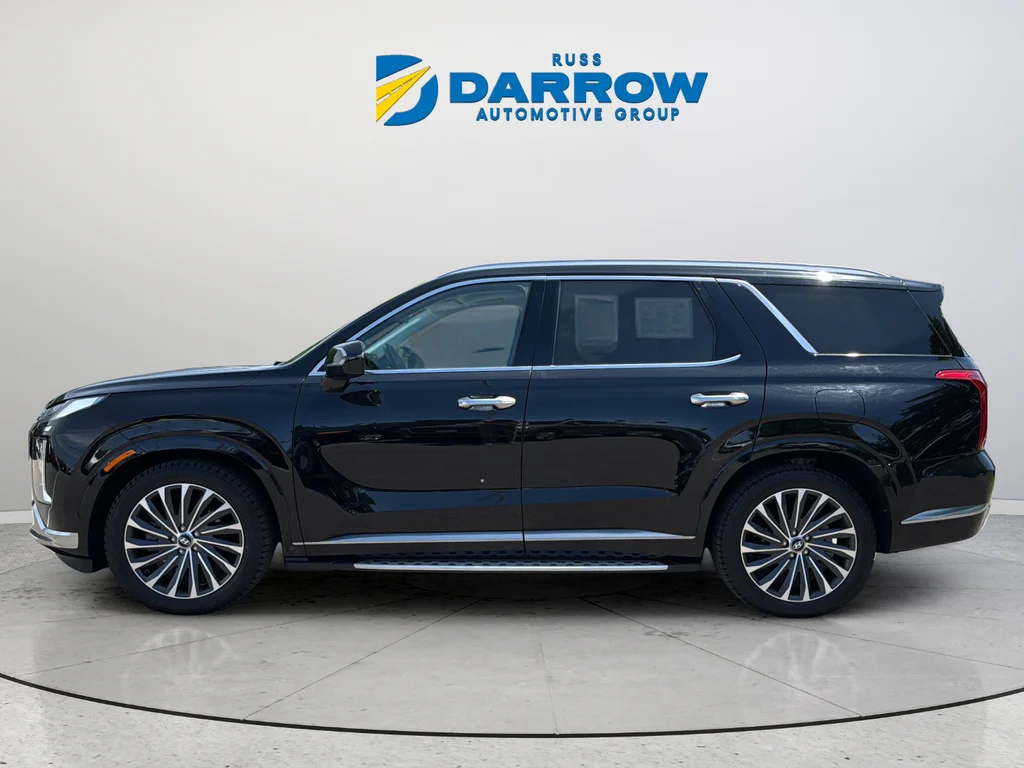 Used 2023 Black Hyundai Calligraphy image 2