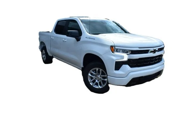 New 2026 Summit White Chevrolet RST image 2