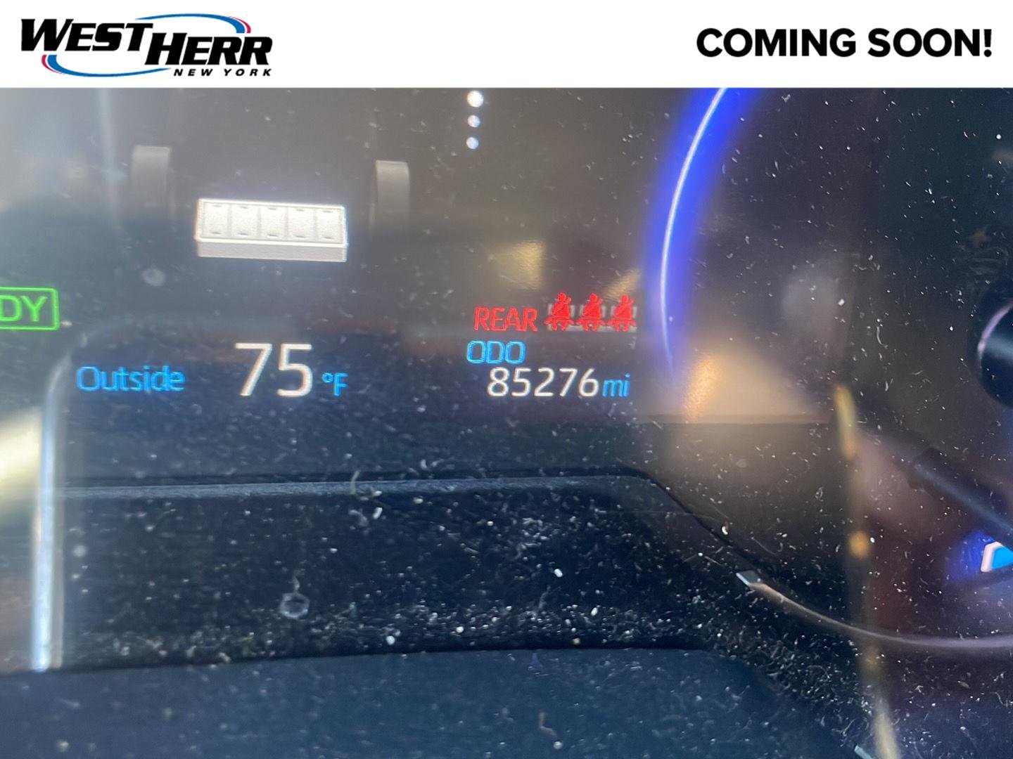 Used 2022 Magnetic Gray Metallic Toyota SE image 1