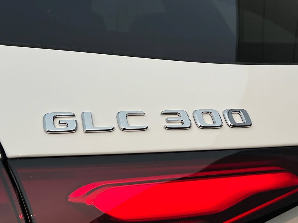 New 2026 Polar White Mercedes-Benz GLC 300 image 65