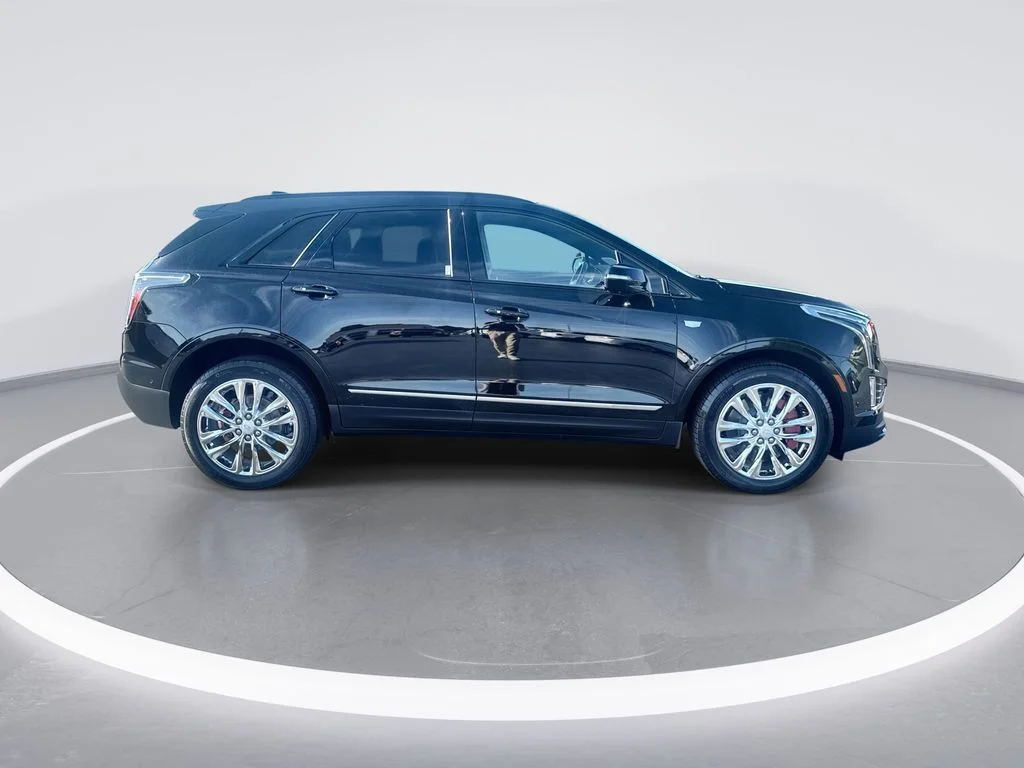 Used 2023 Black Cadillac Sport image 9