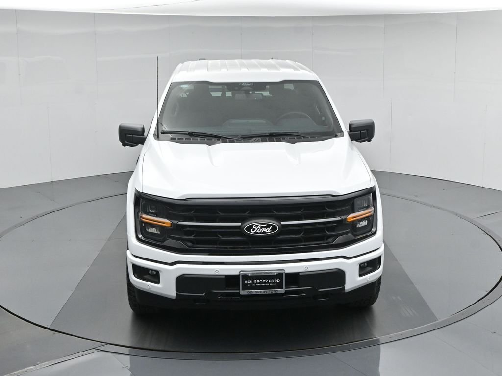 New 2026 Oxford White Ford XLT image 39