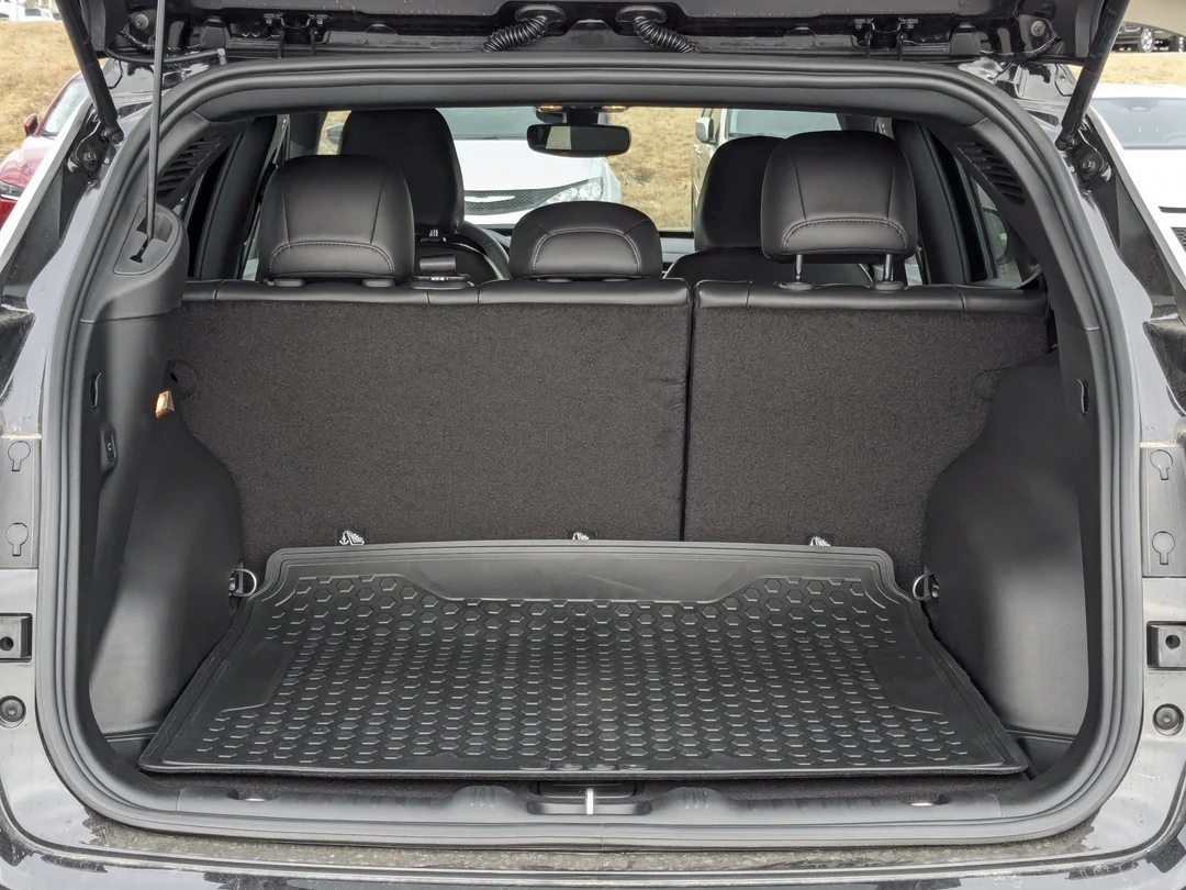 New 2026 Black Jeep North - - 4x4 - Heated Seats & Steering - Power Liftgate - 10.1  Display - Keyless Entry & More! image 28