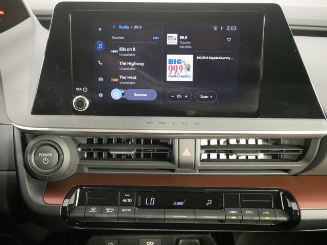 Certified Used 2026 Wind Chill Pearl Toyota SE image 18