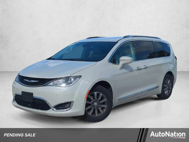 2019 Chrysler Pacifica Touring L Plus