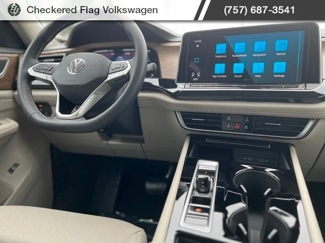 New 2026 Green Volkswagen 2.0T SE w/Technology image 29