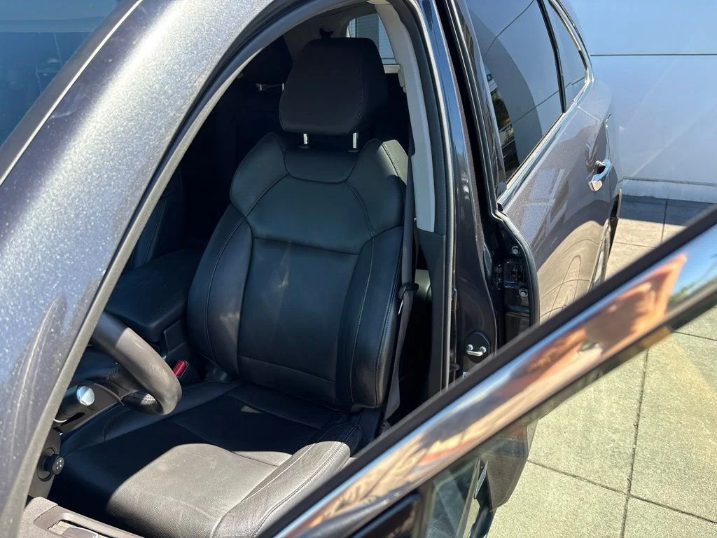 Used 2014  Acura 3.5L image 12