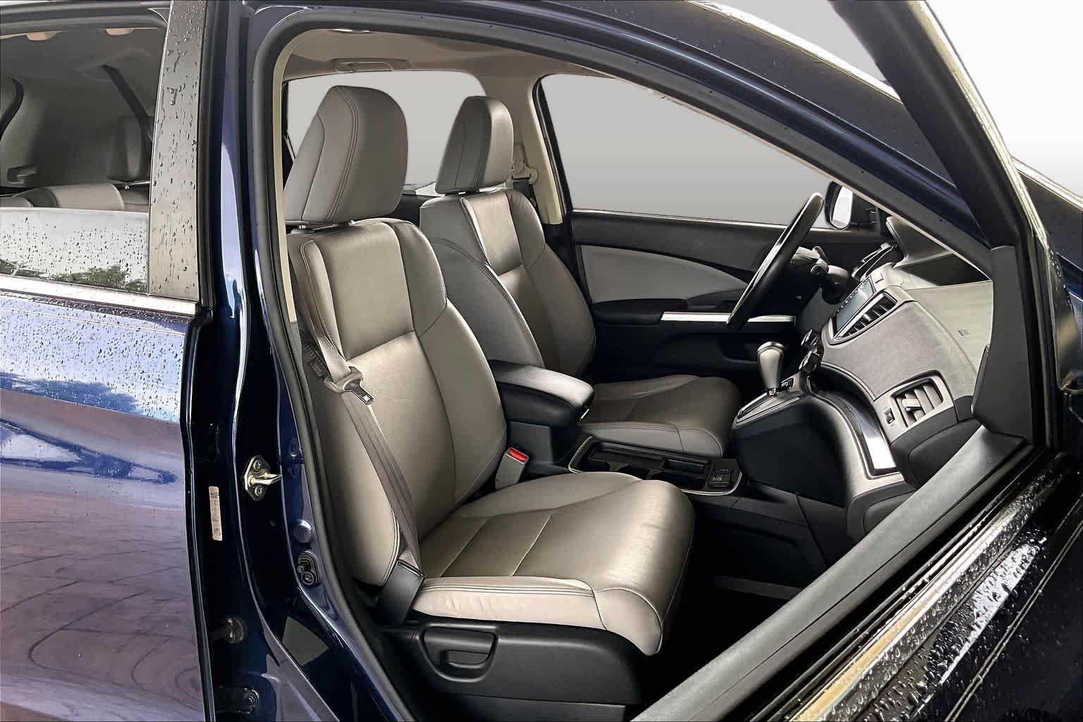 Used 2016 Obsidian Blue Pearl Honda EX-L image 8