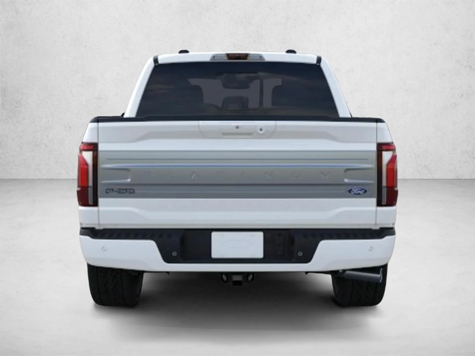 New 2026 Star White Metallic Tri-Coat Ford Platinum® image 5