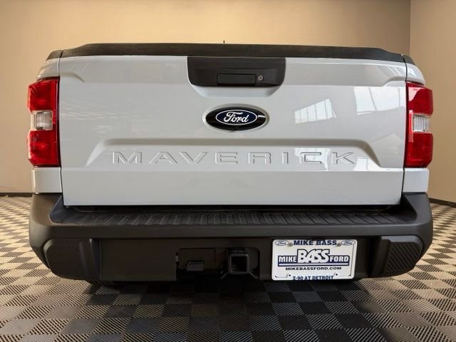 New 2026 Space White Metallic Ford XL image 10