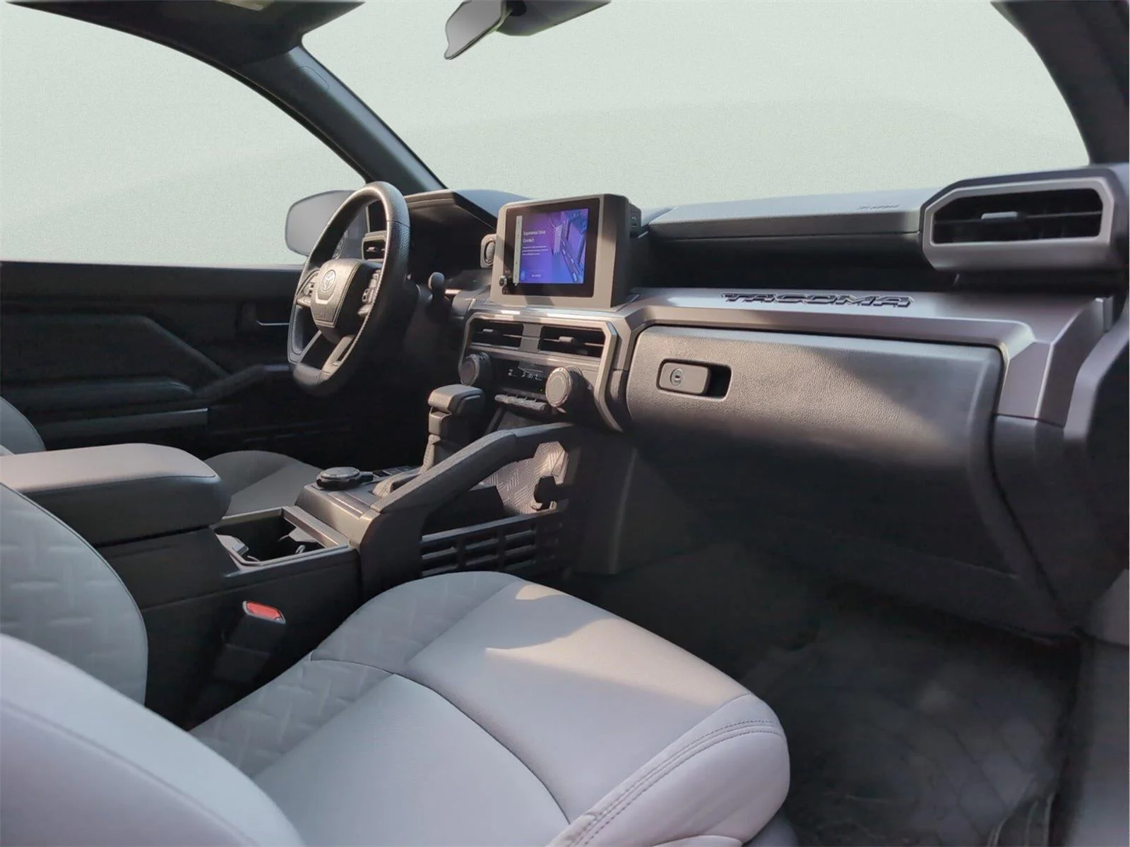 Used 2025 Underground Toyota SR5 image 32