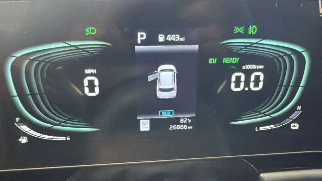Certified Used 2023 Green Kia SX Touring image 29