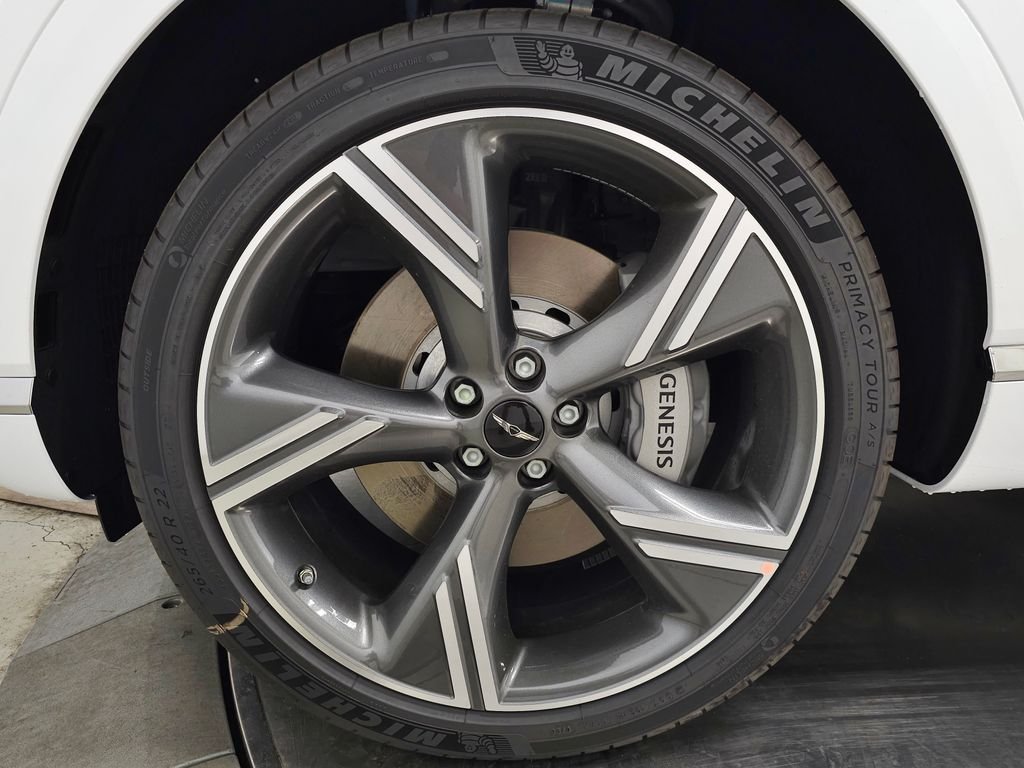 New 2026 White Genesis 3.5T PRESTIGE image 7