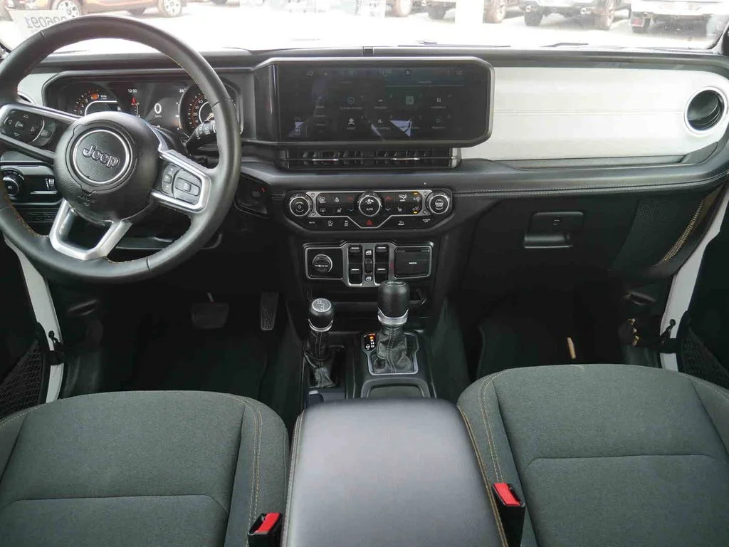 Certified Used 2025 White Jeep Sahara image 5