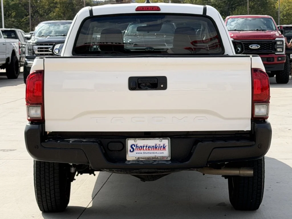 Used 2021 White Toyota SR image 5