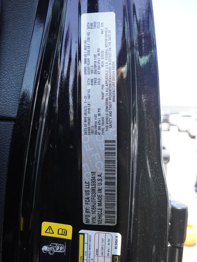 Certified Used 2021 Black Jeep Overland image 39