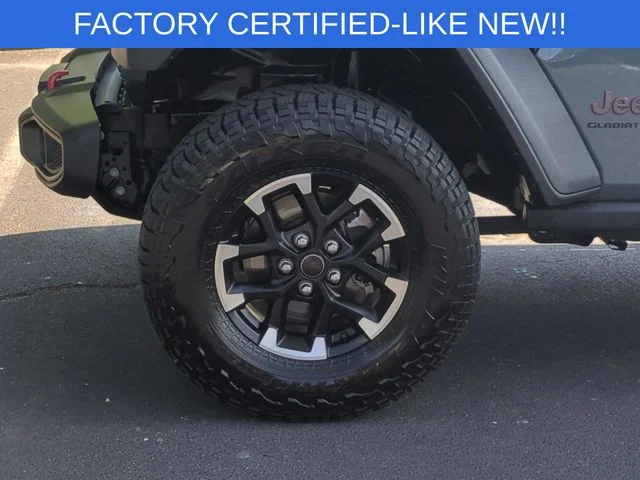 Used 2025 Gray Jeep Rubicon image 10