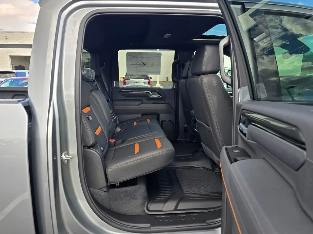 2026 GMC Sierra 2500HD AT4 - Photo 32