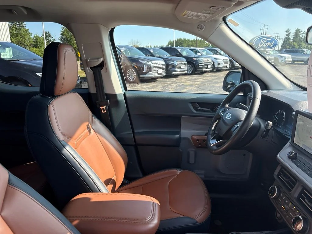 Used 2024 Azure Gray Metallic Tri-Coat Ford Lariat image 34