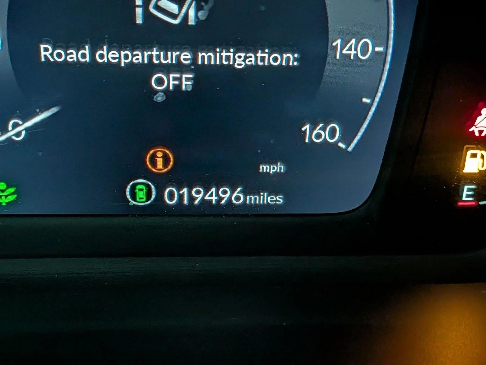 Used 2025 Solar Silver Metallic Honda SE image 11