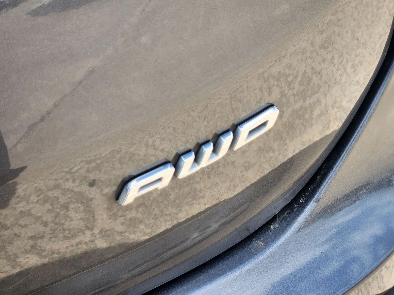 Used 2024 Gray Ford SEL image 12