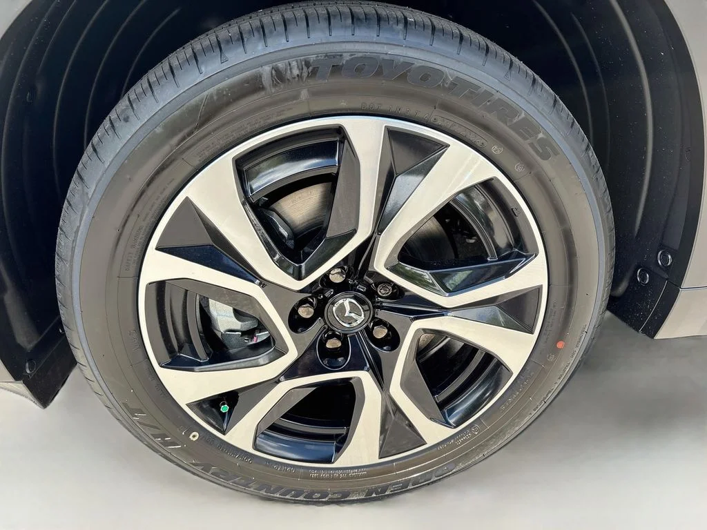 New 2026 Machine Gray Metallic Mazda 2.5 S Preferred AWD image 30