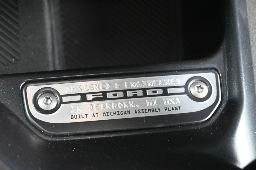 New 2026 Shadow Black Ford Badlands image 17