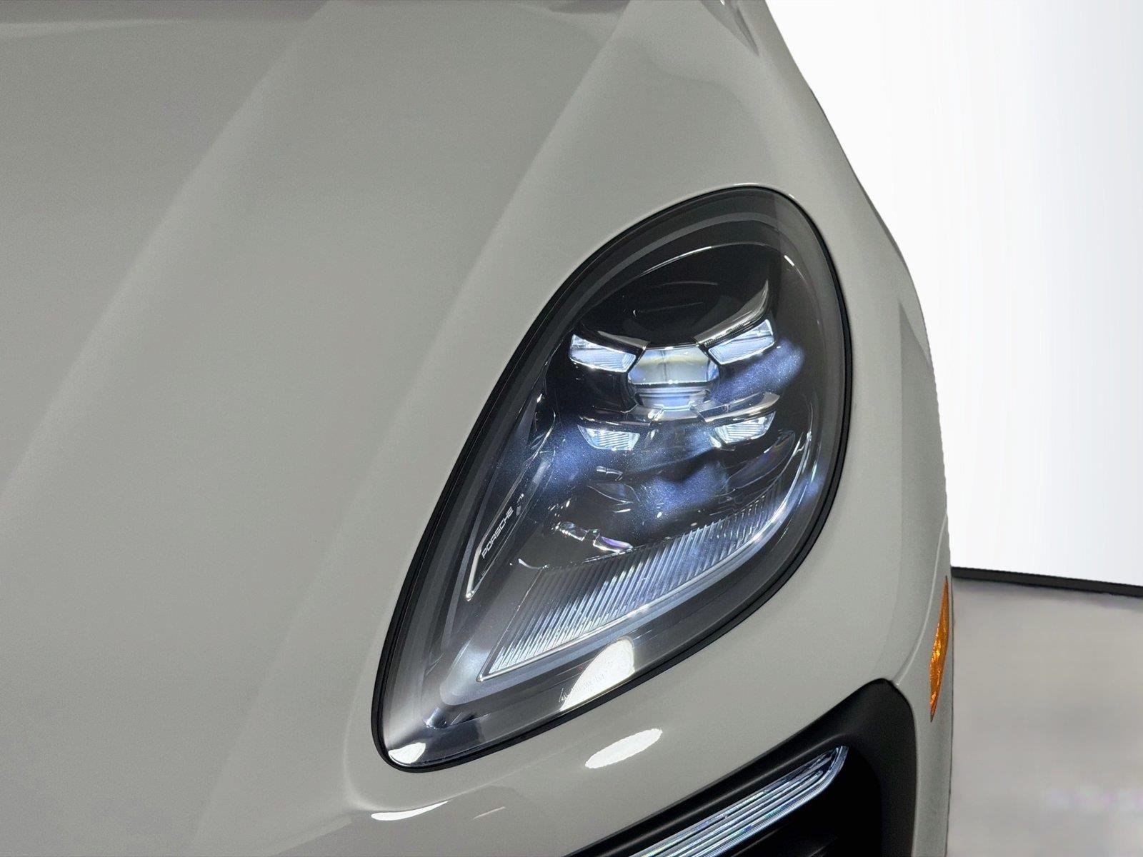 New 2026 Chalk Porsche T image 15