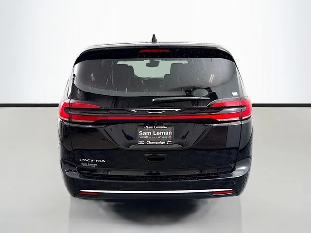2027 Chrysler Pacifica Select - Photo 6
