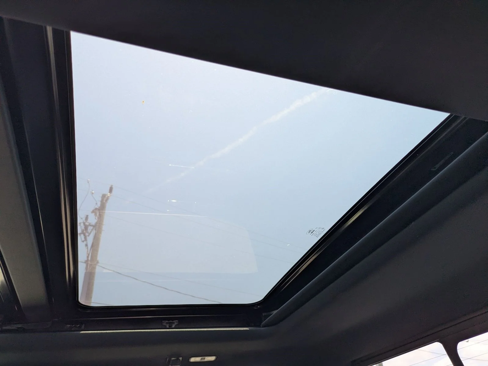 Used 2015 Magnetic Metallic Ford Platinum image 20