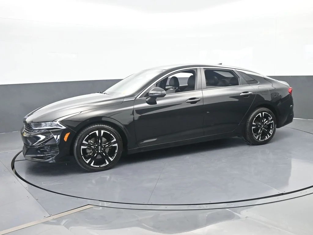 2023 Kia Optima GT-Line FWD's photo