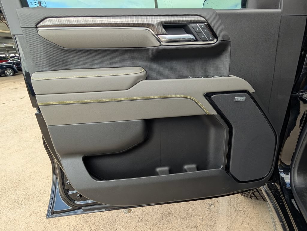 2026 Chevrolet Silverado 1500 ZR2 - Photo 12