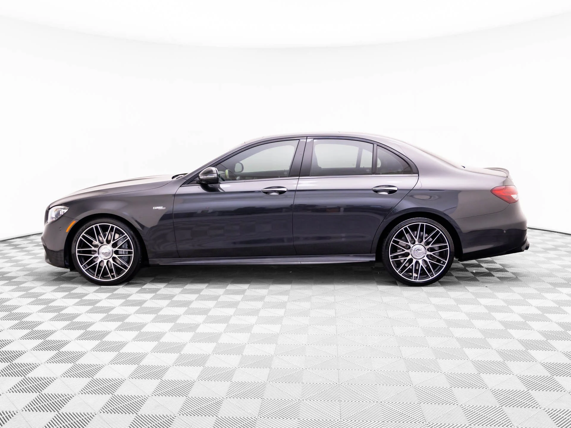 Used 2022  Mercedes-Benz E 53 AMG® image 2