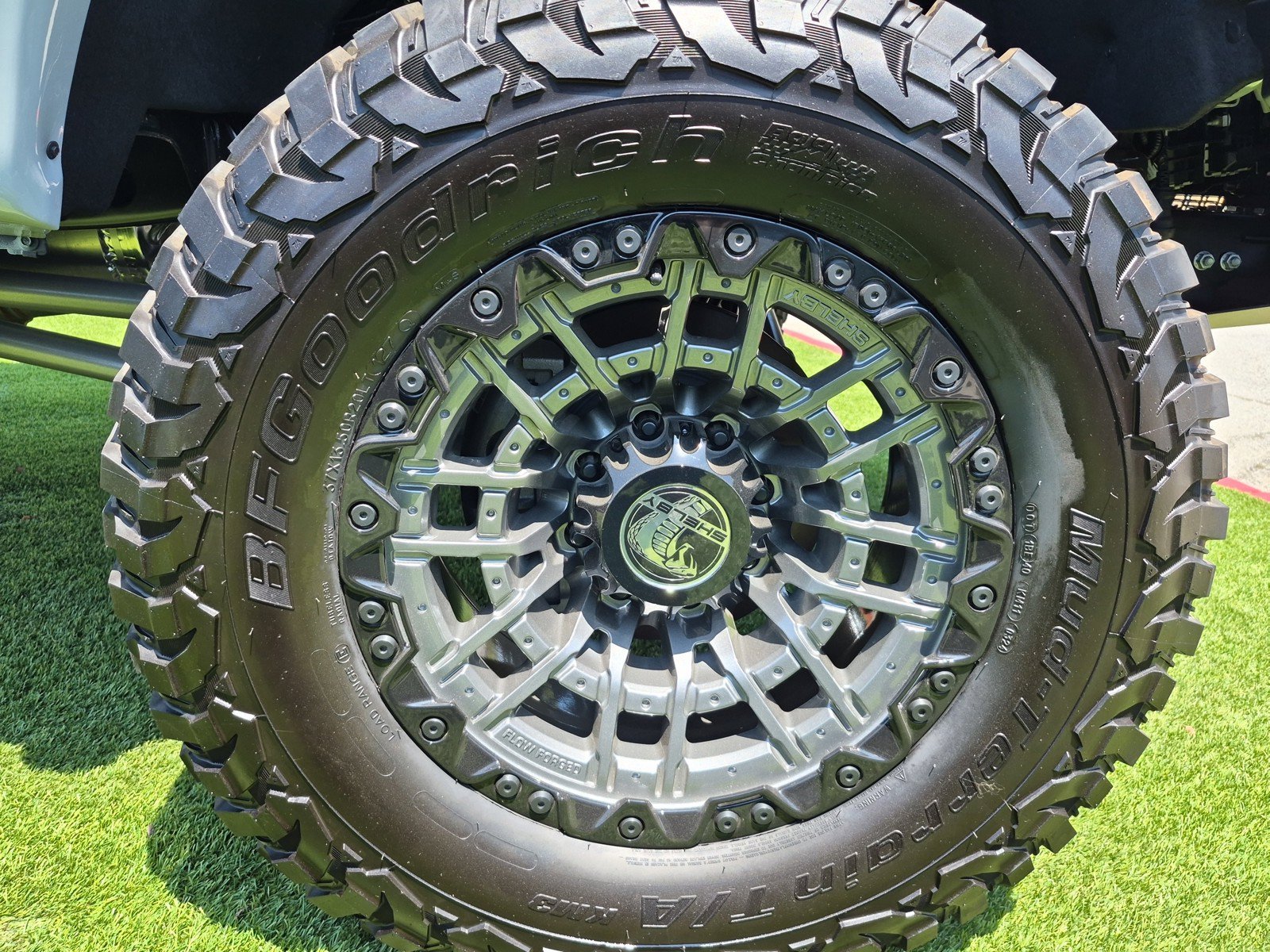 New 2026 Avalanche Ford F-250® Lariat® image 14