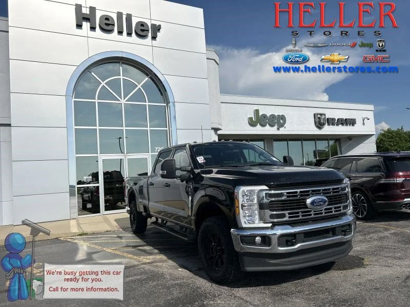 Used 2024 Black Metallic Ford XLT image 1