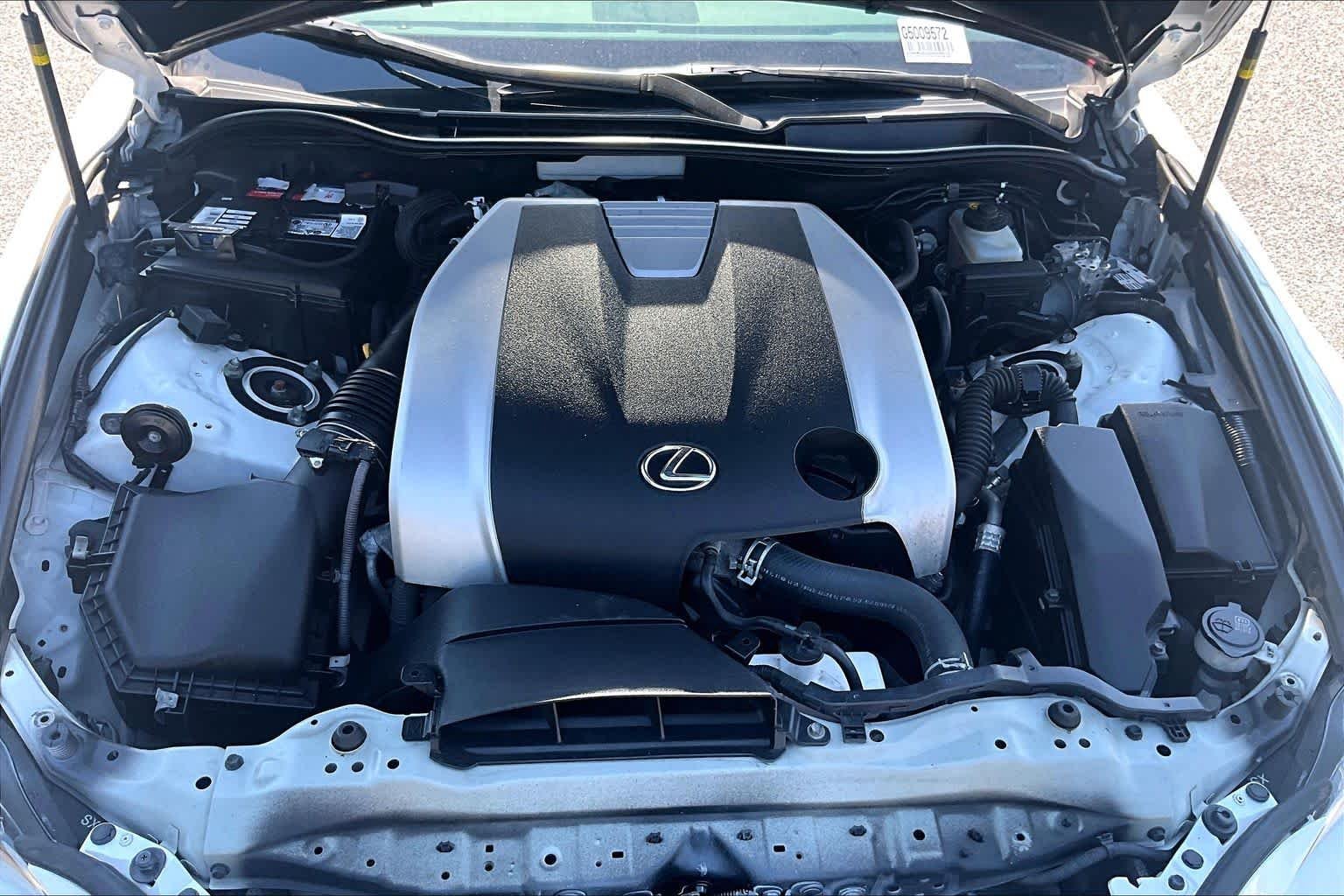 Used 2016 Eminent White Pearl Lexus  image 32