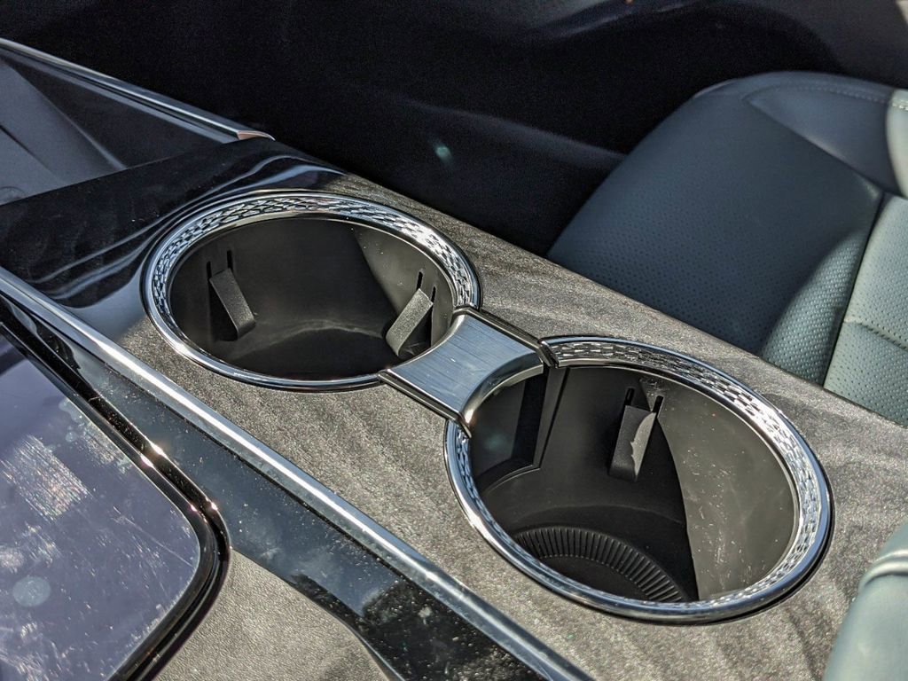 2025 Cadillac Escalade IQ Sport 2 - Photo 34