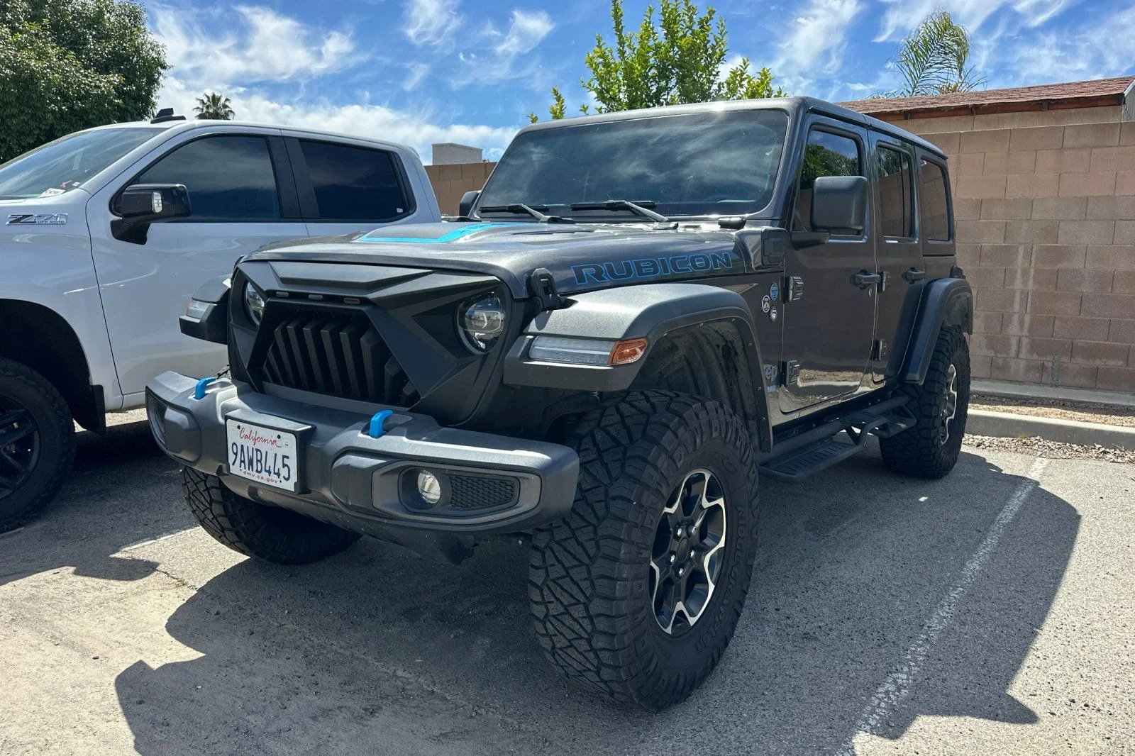 Used 2022 Jeep Wrangler Unlimited Rubicon 4XE with VIN 1C4JJXR63NW170150 for sale in Madera, CA