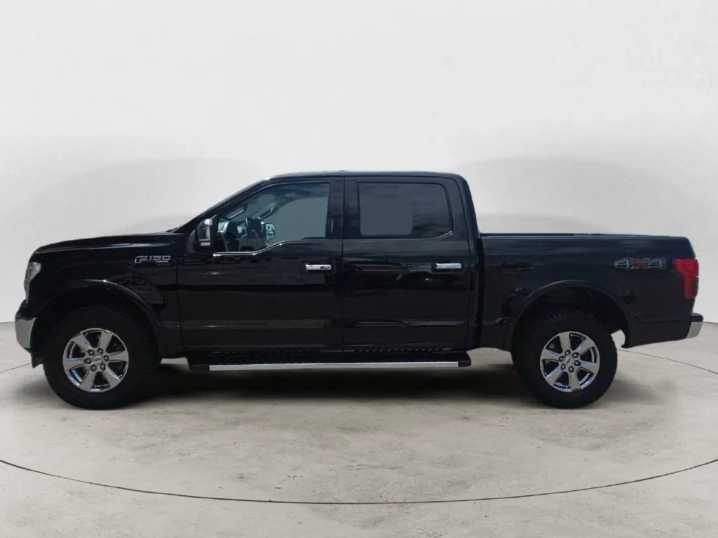 Used 2019 Black Ford Lariat image 12