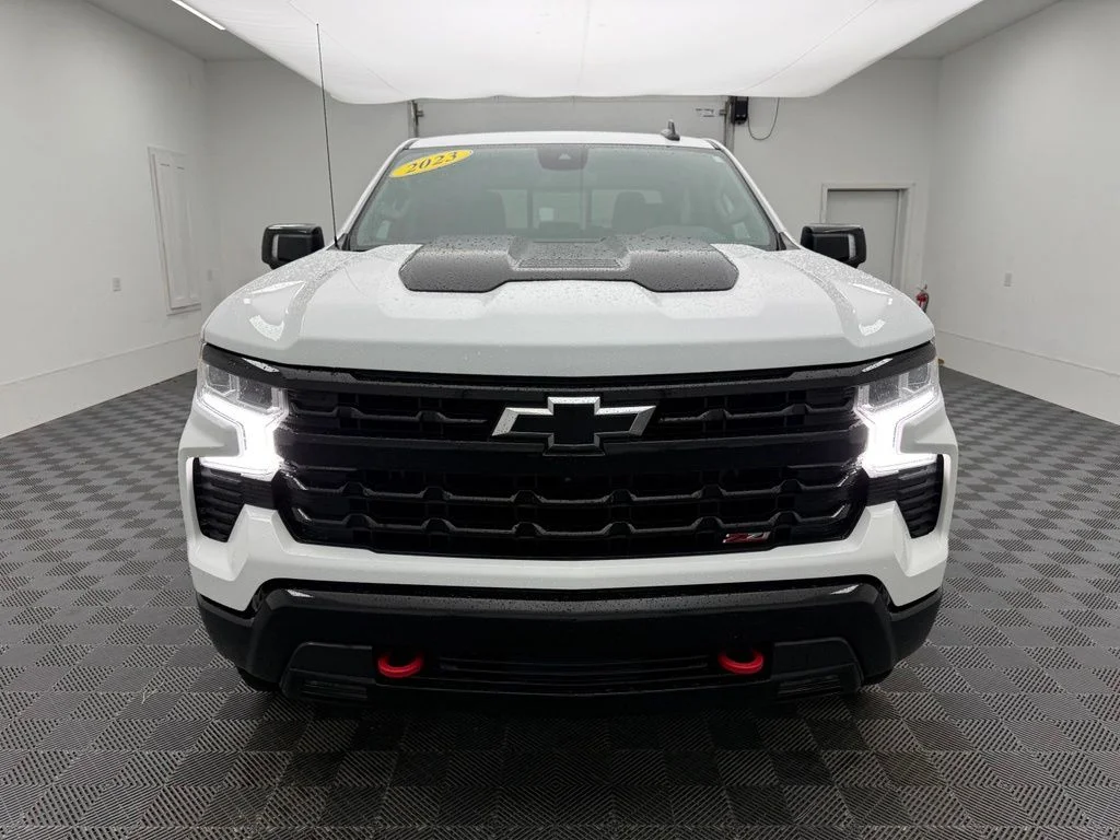 Used 2023 White Chevrolet LT Trail Boss image 14