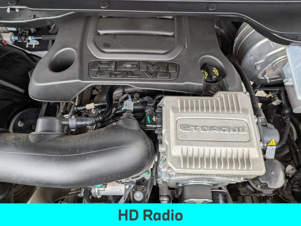 Used 2023 White Ram Laramie image 14