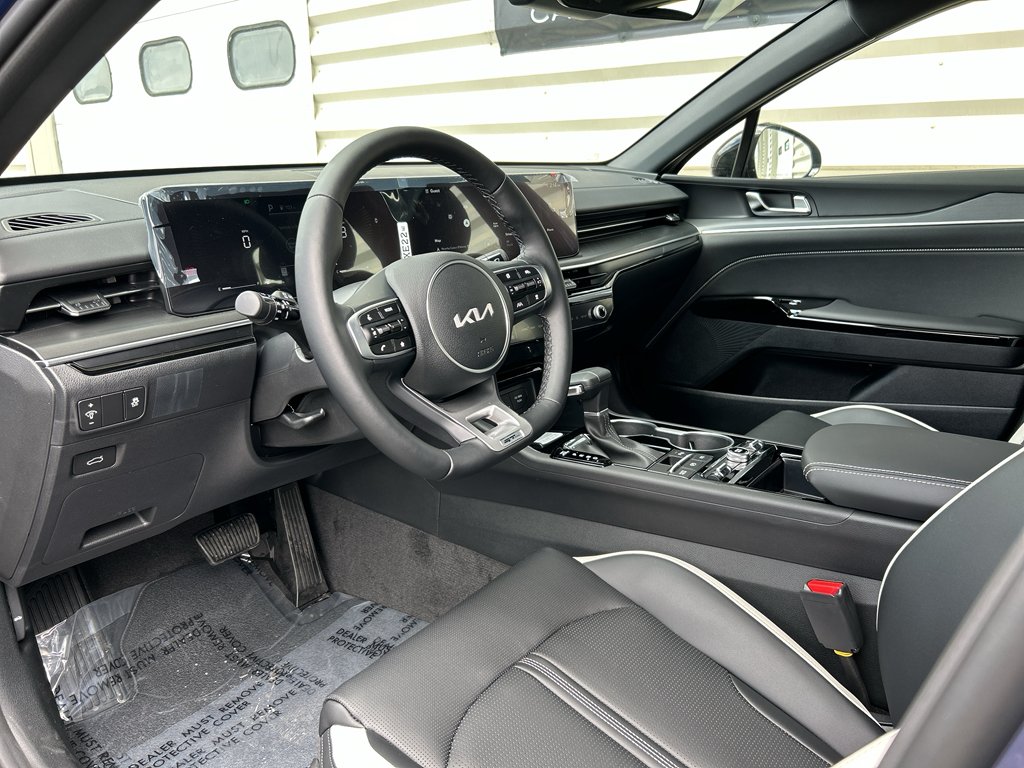 New 2026 Yacht Blue Kia GT-Line AWD image 9