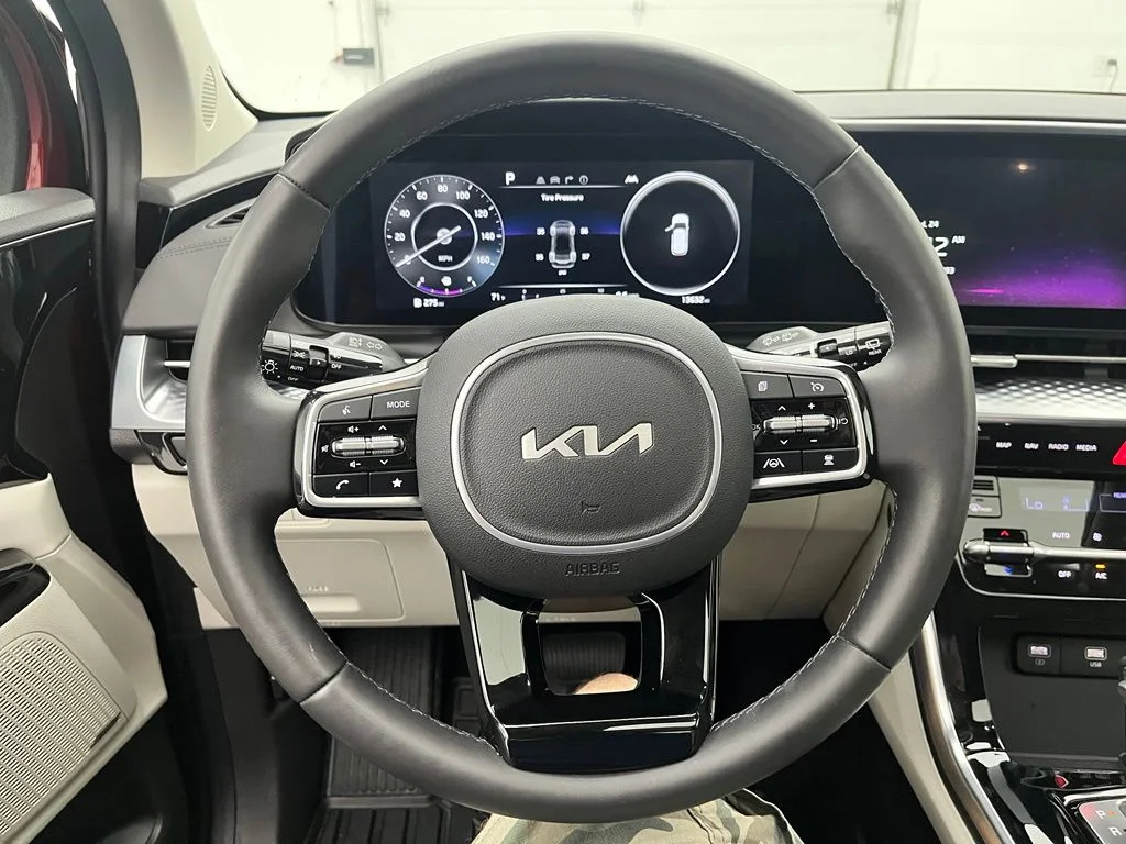 Used 2024 Red Kia SX Prestige image 23