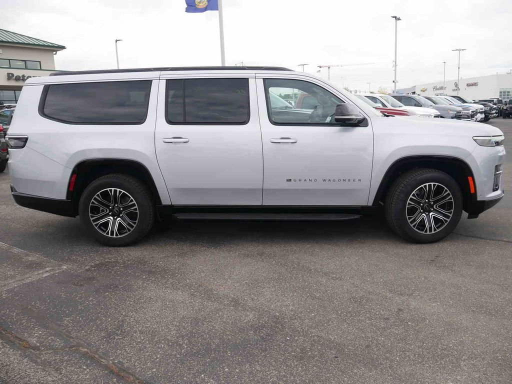 New 2026 Silver Zynith Jeep Grand Wagoneer image 24