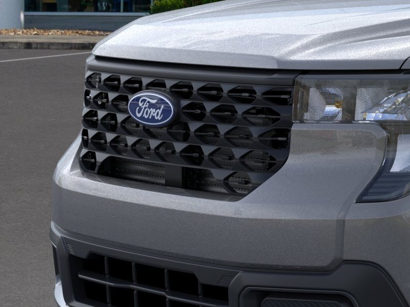 New 2026 Carbonized Gray Metallic Ford XLT image 18